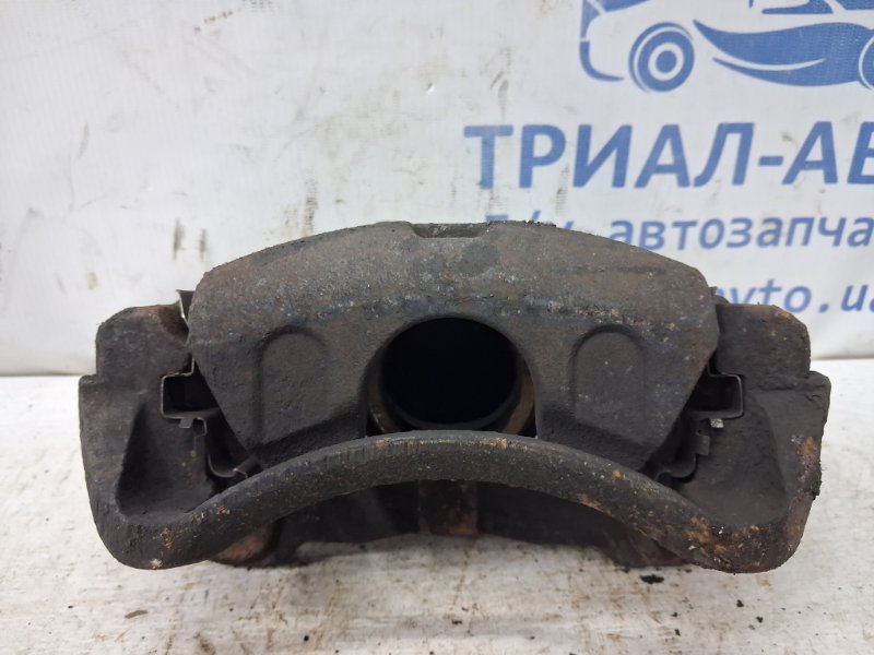 Суппорт передний правый Epica 2006-2013 V250 2.5 бензин X25D1 Суппорт передний правый Epica 2006-2013 V250 2.5 бензин X25D1