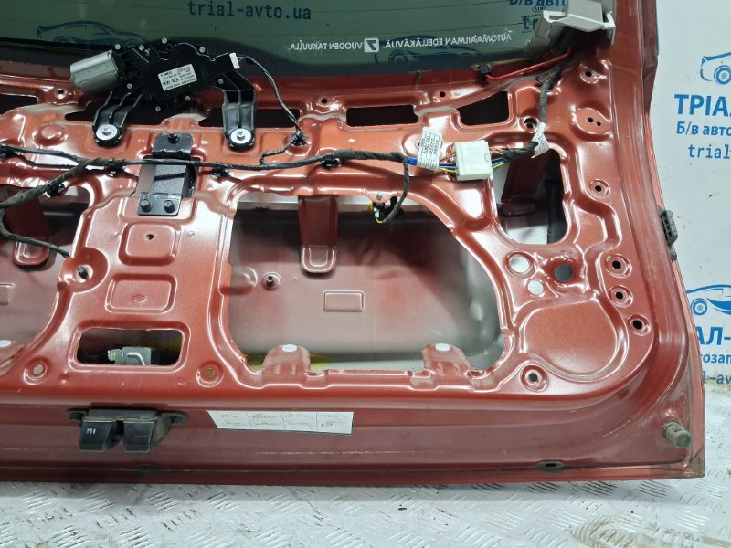 Крышка багажника Ceed 2006-2012 ED 1.6 diesel D4FB Крышка багажника Ceed 2006-2012 ED 1.6 diesel D4FB