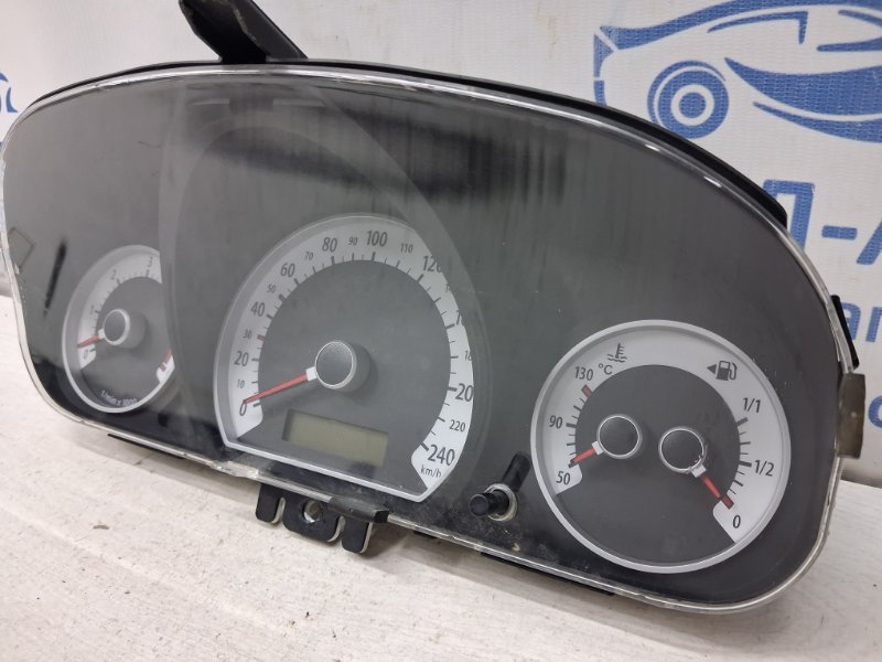 Приборная панель Ceed 2006-2012 ED 1.6 diesel D4FB Приборная панель Ceed 2006-2012 ED 1.6 diesel D4FB