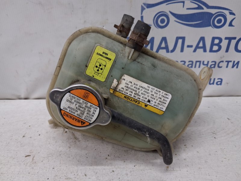 Бачок радиатора (расширительный) Ceed 2006-2012 ED 1.6 diesel D4FB Бачок радиатора (расширительный) Ceed 2006-2012 ED 1.6 diesel D4FB