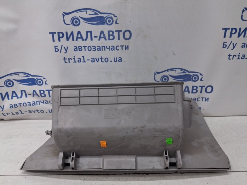 Бардачок Ceed 2006-2012 ED 1.6 diesel D4FB Бардачок Ceed 2006-2012 ED 1.6 diesel D4FB