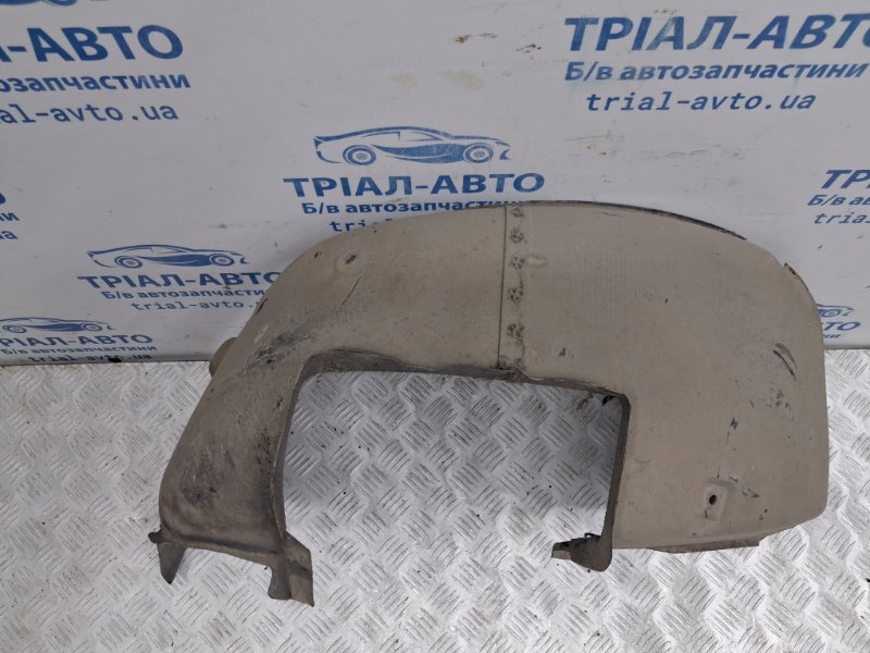 Подкрылок задний правый Kia Ceed ED 1.6 diesel D4FB Подкрылок задний правый Kia Ceed ED 1.6 diesel D4FB