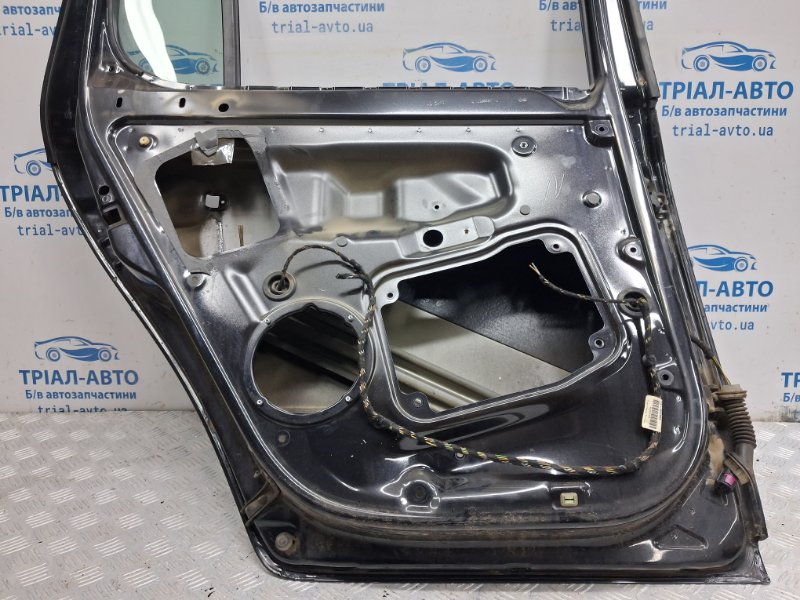 Дверь задняя левая Fabia 2007-2014 5J 1.4 diesel Дверь задняя левая Fabia 2007-2014 5J 1.4 diesel