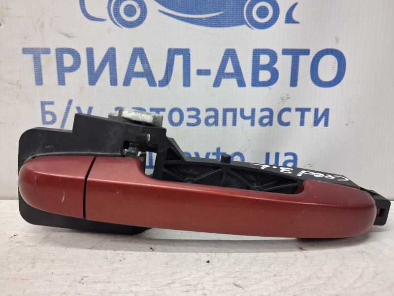 Запчасть ручка двери внешняя задняя левая Kia Ceed 2006-2012 ED 1.6 diesel D4FB 826511H010 Б/У Ручка двери внешняя задняя левая Kia Ceed 2006-2012 ED 1.6 diesel D4FB 826511H010 Б/У