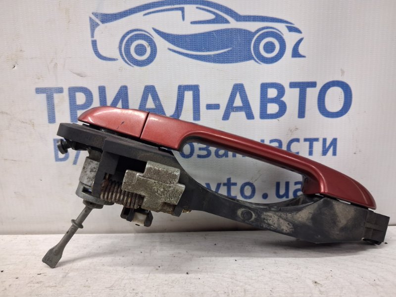 Ручка двери внешняя передняя левая Ceed 2006-2012 ED 1.6 diesel D4FB Ручка двери внешняя передняя левая Ceed 2006-2012 ED 1.6 diesel D4FB