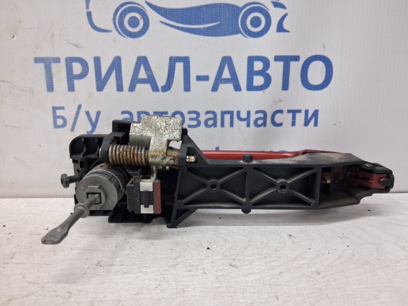 Ручка двери внешняя передняя левая Kia Ceed ED 1.6 diesel D4FB Ручка двери внешняя передняя левая Kia Ceed ED 1.6 diesel D4FB