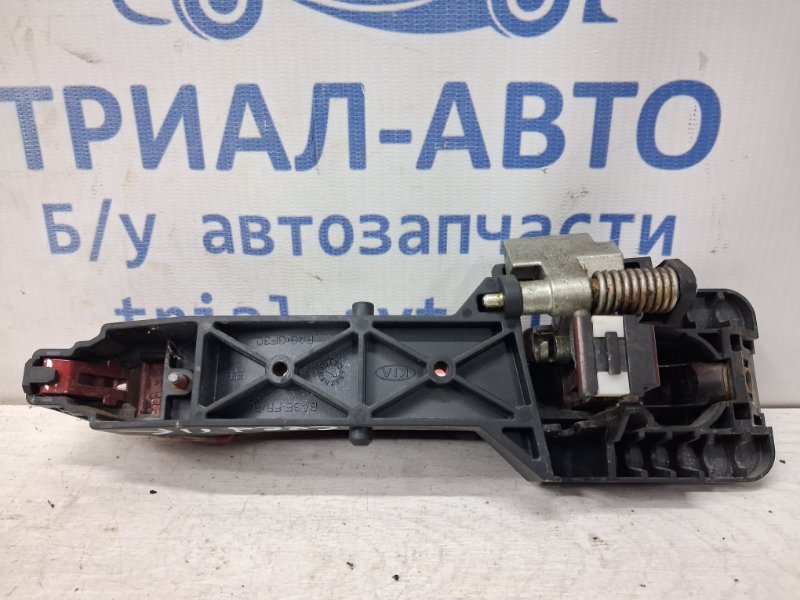 Ручка двери внешняя передняя правая Kia Ceed ED 1.6 diesel D4FB Ручка двери внешняя передняя правая Kia Ceed ED 1.6 diesel D4FB