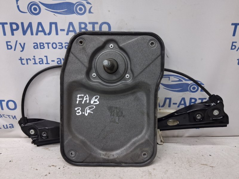 Запчасть стеклоподъемник задний правый (ручной) Skoda Fabia 2007-2014 5J 1.4 diesel 5J4839402B Б/У Стеклоподъемник задний правый (ручной) Skoda Fabia 2007-2014 5J 1.4 diesel 5J4839402B Б/У
