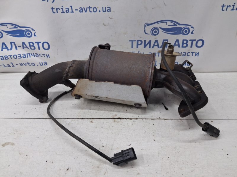 Коллектор выпускной Chevrolet Epica V250 2.5 бензин X25D1 Коллектор выпускной Chevrolet Epica V250 2.5 бензин X25D1