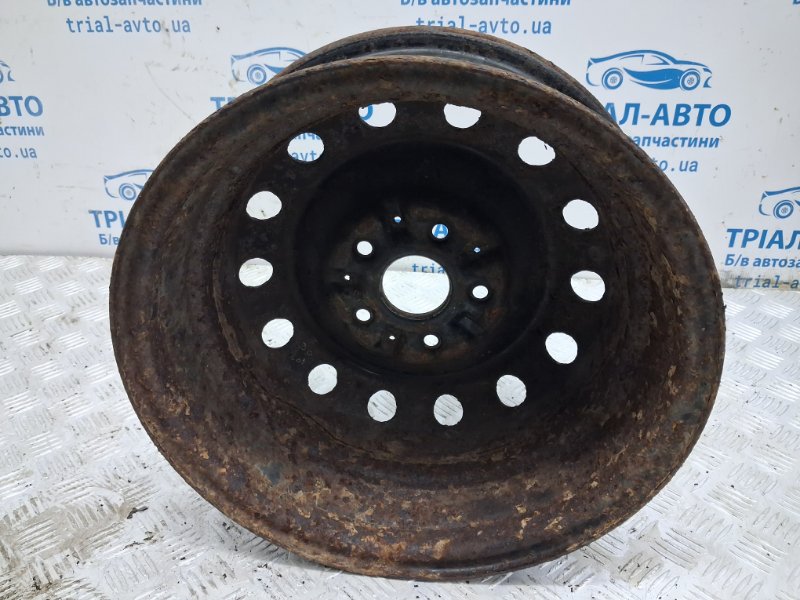 Диск штампованный Kia Ceed ED 1.6 diesel D4FB Диск штампованный Kia Ceed ED 1.6 diesel D4FB