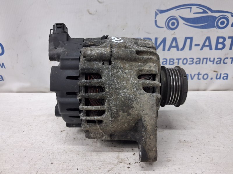 Запчасть генератор Kia Ceed 2006-2012 ED 1.6 diesel D4FB 373002A500 Б/У Генератор Kia Ceed 2006-2012 ED 1.6 diesel D4FB 373002A500 Б/У