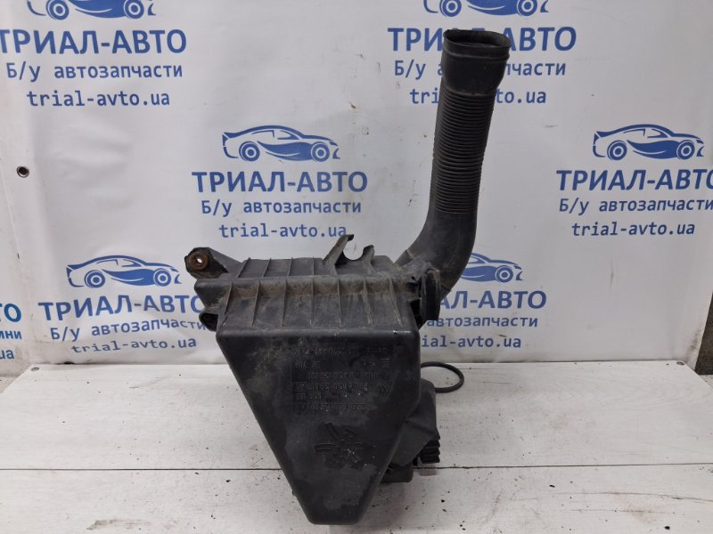 Корпус воздушного фильтра Fabia 2007-2014 5J 1.4 diesel Корпус воздушного фильтра Fabia 2007-2014 5J 1.4 diesel