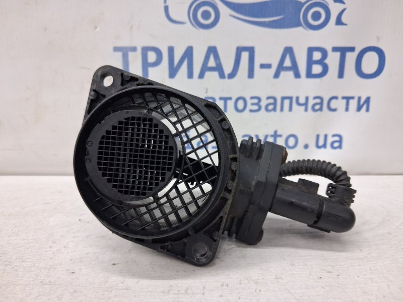 Датчик расхода воздуха Fabia 2007-2014 5J 1.4 diesel Датчик расхода воздуха Fabia 2007-2014 5J 1.4 diesel