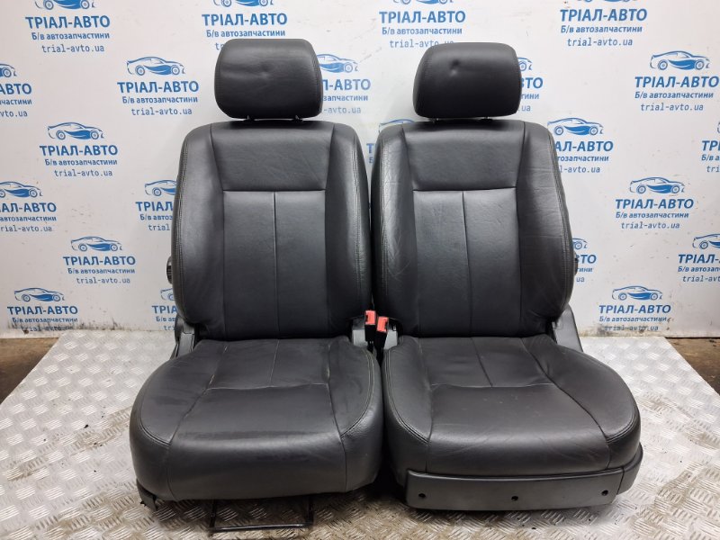 Запчасть сидения кожаные комплект Chevrolet Epica 2006-2013 V250 2.5 бензин X25D1 Б/У Сидения кожаные комплект Chevrolet Epica 2006-2013 V250 2.5 бензин X25D1 Б/У