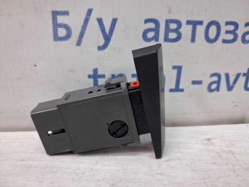 Кнопка аварийки Epica 2006-2013 V250 2.5 бензин X25D1 Кнопка аварийки Epica 2006-2013 V250 2.5 бензин X25D1