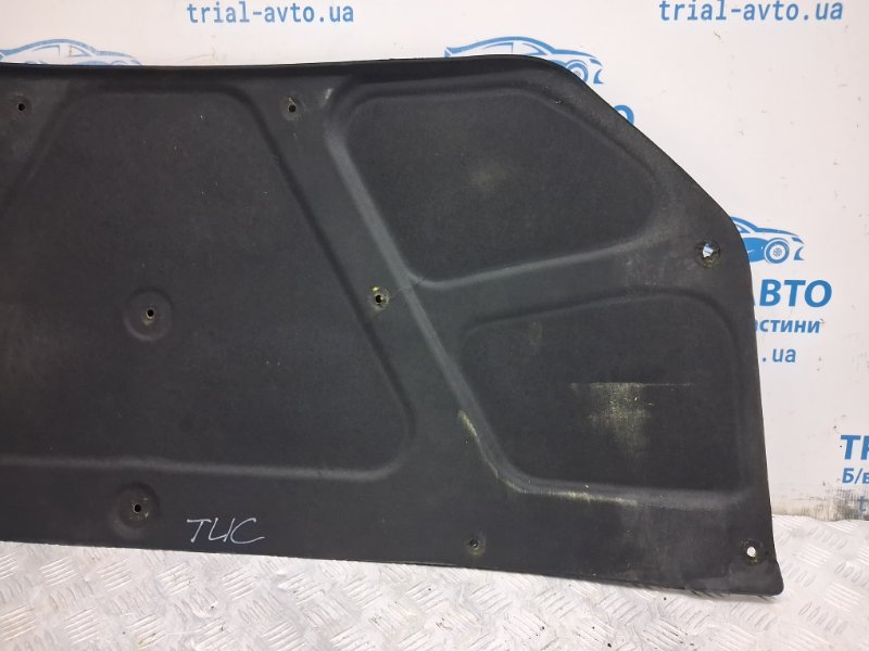 Обшивка капота Tucson 2004-2009 JM 2.0 diesel D4EA Обшивка капота Tucson 2004-2009 JM 2.0 diesel D4EA