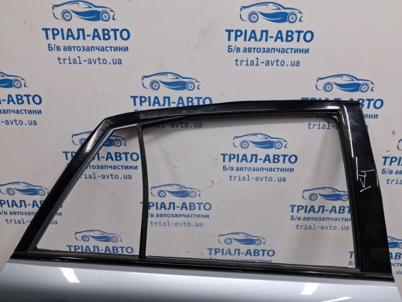 Дверь задняя правая RX 350 2003-2009 XU30 3.5 Бензин 2GRFE Дверь задняя правая RX 350 2003-2009 XU30 3.5 Бензин 2GRFE