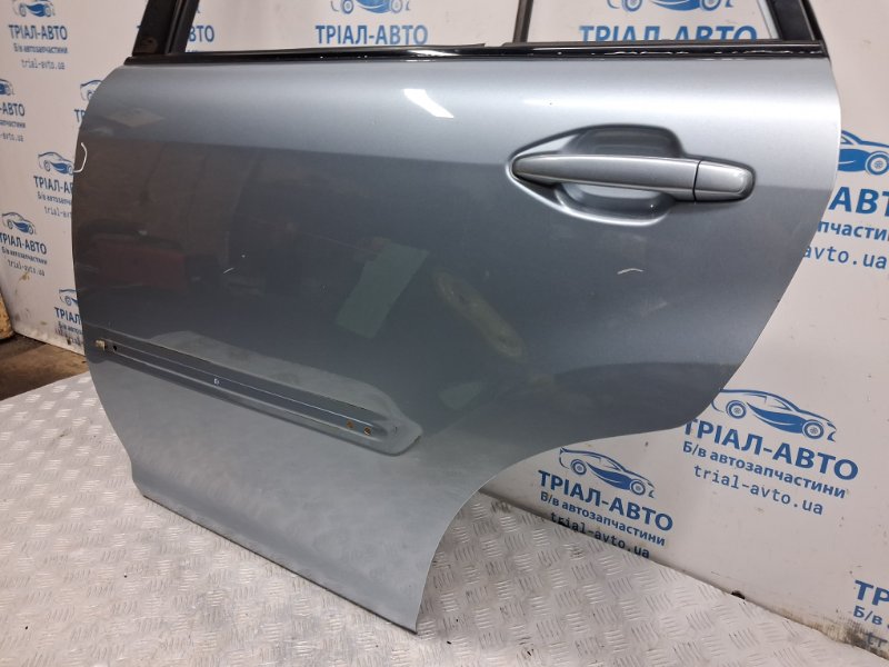 Дверь задняя левая Lexus RX 350 XU30 3.5 Бензин 2GRFE Дверь задняя левая Lexus RX 350 XU30 3.5 Бензин 2GRFE