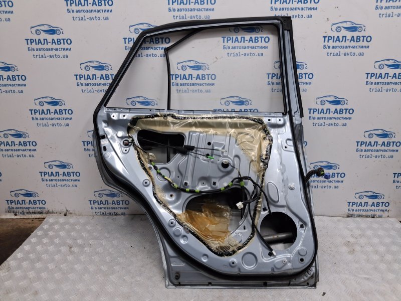 Дверь задняя левая RX 350 2003-2009 XU30 3.5 Бензин 2GRFE Дверь задняя левая RX 350 2003-2009 XU30 3.5 Бензин 2GRFE