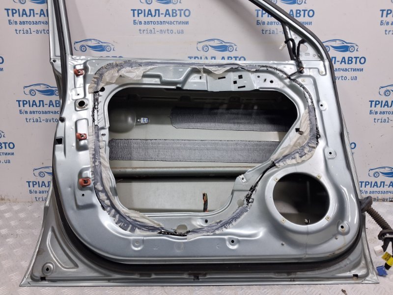 Дверь передняя левая Tucson 2004-2009 JM 2.0 diesel D4EA Дверь передняя левая Tucson 2004-2009 JM 2.0 diesel D4EA
