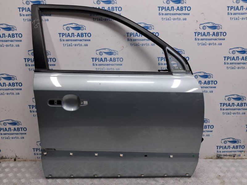 Запчасть дверь передняя правая Hyundai Tucson 2004-2009 JM 2.0 diesel D4EA 760042E050 Б/У Дверь передняя правая Hyundai Tucson 2004-2009 JM 2.0 diesel D4EA 760042E050 Б/У