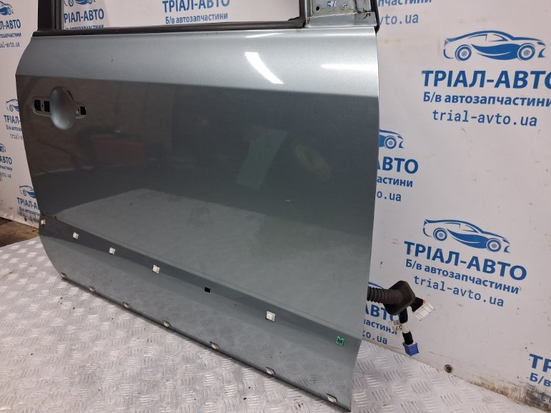 Дверь передняя правая Hyundai Tucson JM 2.0 diesel D4EA Дверь передняя правая Hyundai Tucson JM 2.0 diesel D4EA