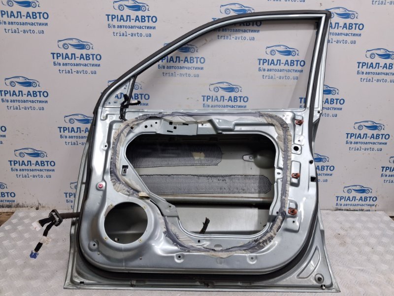 Дверь передняя правая Tucson 2004-2009 JM 2.0 diesel D4EA Дверь передняя правая Tucson 2004-2009 JM 2.0 diesel D4EA