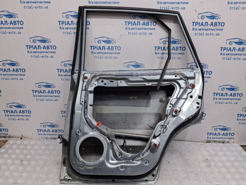 Дверь задняя правая Tucson 2004-2009 JM 2.0 diesel D4EA Дверь задняя правая Tucson 2004-2009 JM 2.0 diesel D4EA