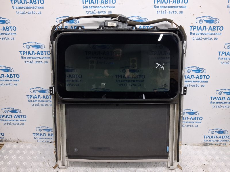 Запчасть люк в сборе Hyundai Tucson 2004-2009 JM 2.0 diesel D4EA 816102E000 Б/У Люк в сборе Hyundai Tucson 2004-2009 JM 2.0 diesel D4EA 816102E000 Б/У