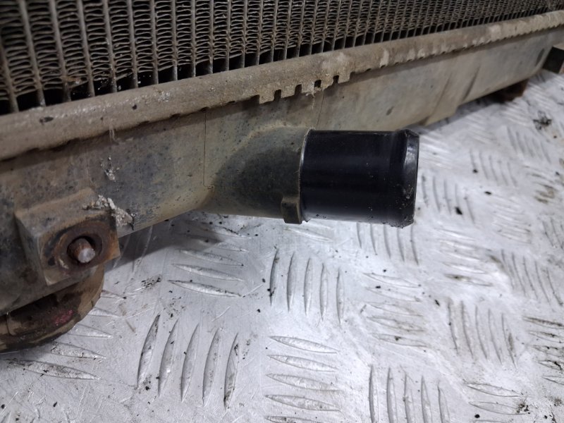 Радиатор основной CX 7 2006-2012 ER 2.2 дизель MZR-CD Радиатор основной CX 7 2006-2012 ER 2.2 дизель MZR-CD