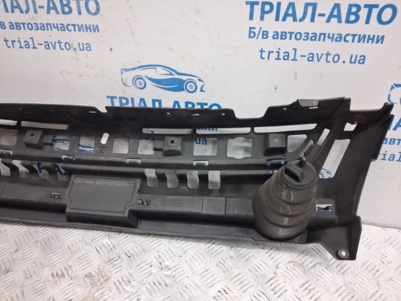 Решетка бампера центральная Kuga 2011-2019 CBS 2.0 diesel Решетка бампера центральная Kuga 2011-2019 CBS 2.0 diesel