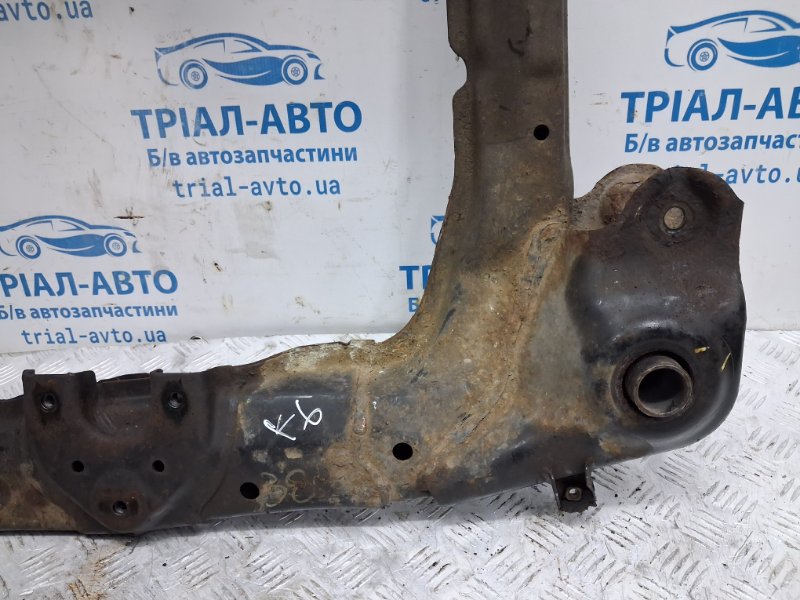 Балка передней подвески Tucson 2004-2009 JM 2.0 diesel D4EA Балка передней подвески Tucson 2004-2009 JM 2.0 diesel D4EA