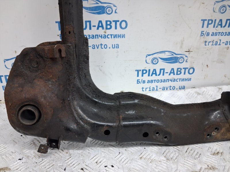 Балка передней подвески Tucson 2004-2009 JM 2.0 diesel D4EA Балка передней подвески Tucson 2004-2009 JM 2.0 diesel D4EA