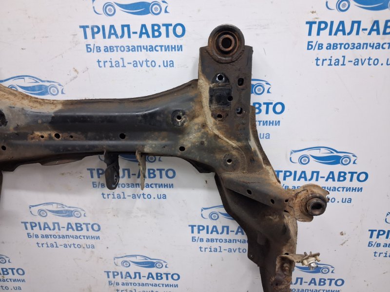 Балка передней подвески CX 7 2006-2012 ER 2.2 дизель MZR-CD Балка передней подвески CX 7 2006-2012 ER 2.2 дизель MZR-CD