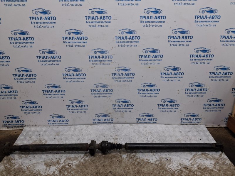 Запчасть вал карданный Hyundai Tucson 2004-2009 JM 2.0 diesel D4EA 493002E000 Б/У Вал карданный Hyundai Tucson 2004-2009 JM 2.0 diesel D4EA 493002E000 Б/У