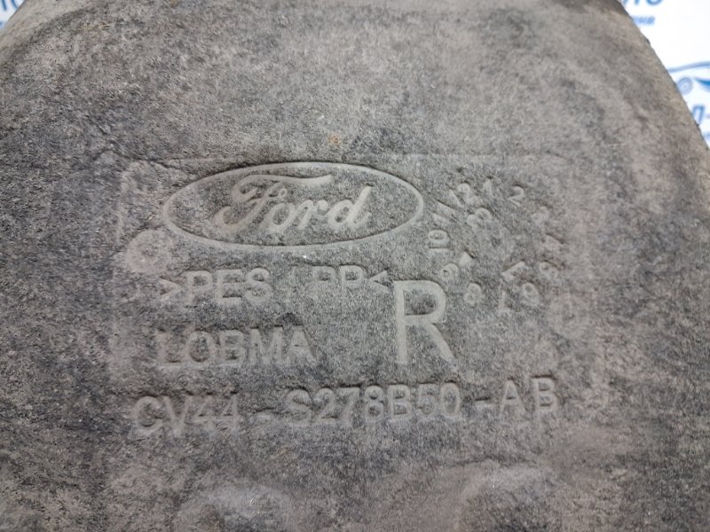 Подкрылок задний правый Kuga 2011-2019 CBS 2.0 diesel Подкрылок задний правый Kuga 2011-2019 CBS 2.0 diesel