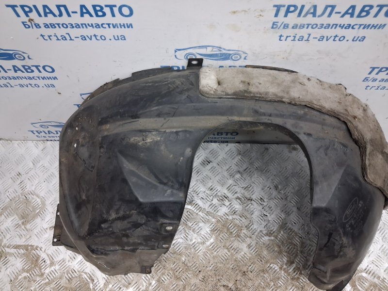 Подкрылок передний правый Ford Kuga CBS 2.0 diesel Подкрылок передний правый Ford Kuga CBS 2.0 diesel