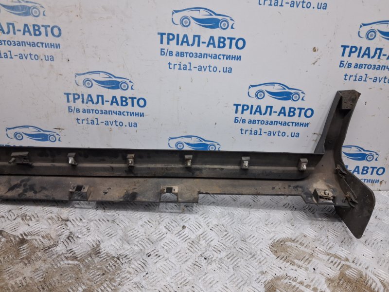 Накладка порога внешняя правая Kuga 2011-2019 CBS 2.0 diesel Накладка порога внешняя правая Kuga 2011-2019 CBS 2.0 diesel