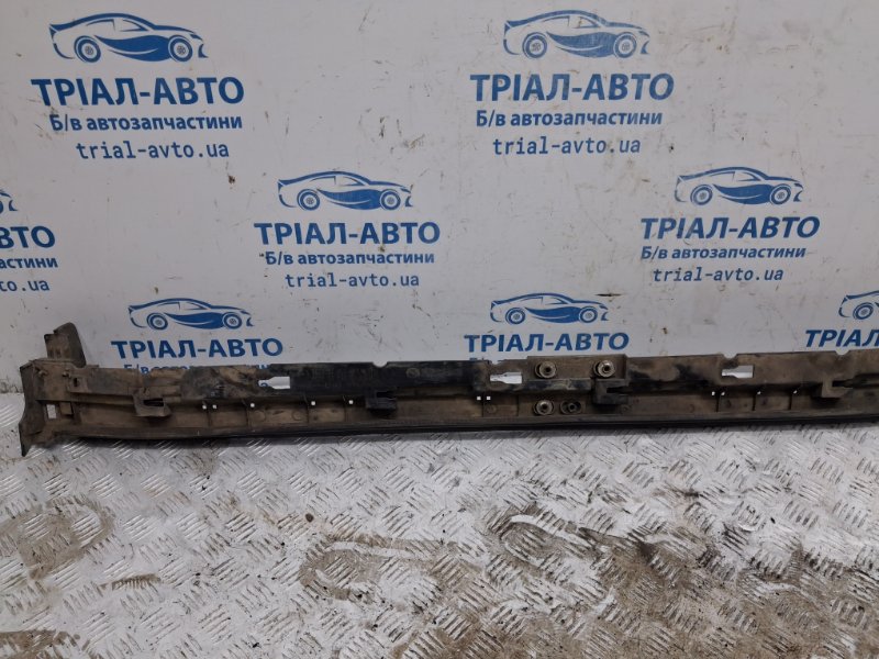 Накладка порога внешняя правая CX 7 2006-2012 ER 2.2 дизель MZR-CD Накладка порога внешняя правая CX 7 2006-2012 ER 2.2 дизель MZR-CD