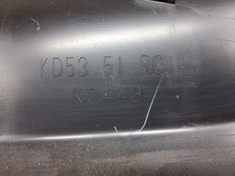 Накладка двери задняя правая CX 5 2011-2017 KE 2.2 diesel Накладка двери задняя правая CX 5 2011-2017 KE 2.2 diesel