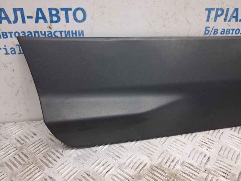 Накладка двери задняя правая Kuga 2011-2019 CBS 2.0 diesel Накладка двери задняя правая Kuga 2011-2019 CBS 2.0 diesel