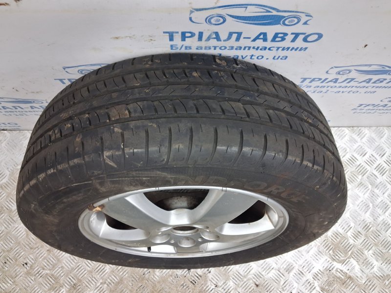 Запаска с резиной Tucson 2004-2009 JM 2.0 diesel D4EA Запаска с резиной Tucson 2004-2009 JM 2.0 diesel D4EA