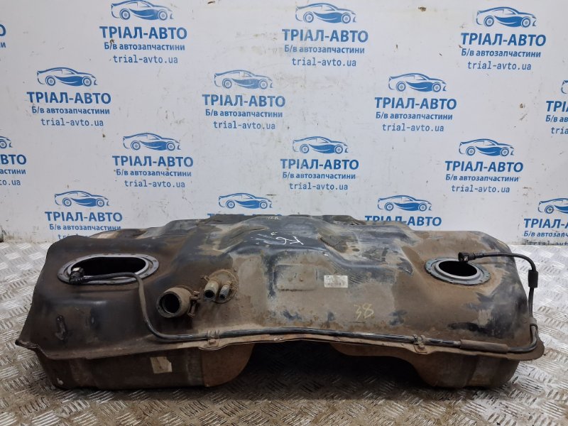 Запчасть бак топливный металлический Hyundai Tucson 2004-2009 JM 2.0 diesel D4EA 311502E800 Б/У Бак топливный металлический Hyundai Tucson 2004-2009 JM 2.0 diesel D4EA 311502E800 Б/У