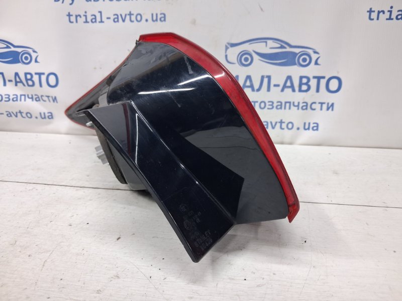 Фонарь задний внешний правый CX 5 2011-2017 KE 2.2 diesel Фонарь задний внешний правый CX 5 2011-2017 KE 2.2 diesel