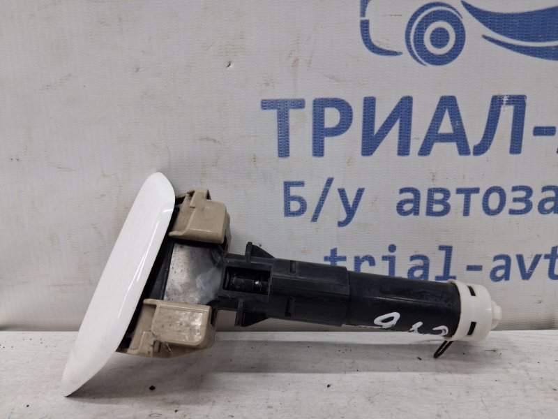 Омыватель фары правый Mazda CX 5 KE 2.2 diesel Омыватель фары правый Mazda CX 5 KE 2.2 diesel