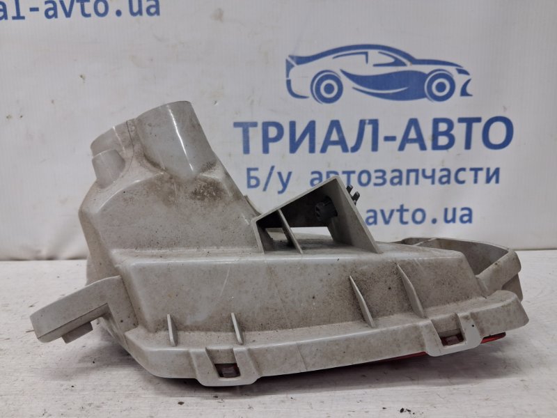 Катафот правый CX 5 2011-2017 KE 2.2 diesel Катафот правый CX 5 2011-2017 KE 2.2 diesel