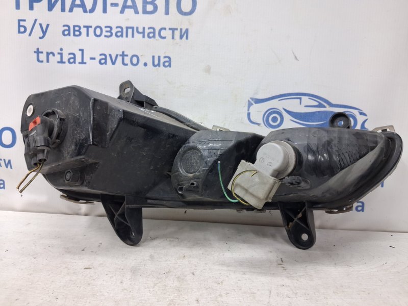 Фара противотуманная левая Kuga 2011-2019 CBS 2.0 diesel Фара противотуманная левая Kuga 2011-2019 CBS 2.0 diesel