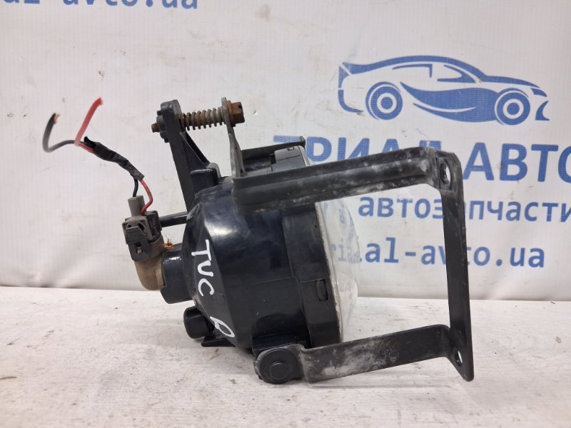 Фара противотуманная правая Hyundai Tucson JM 2.0 diesel D4EA Фара противотуманная правая Hyundai Tucson JM 2.0 diesel D4EA