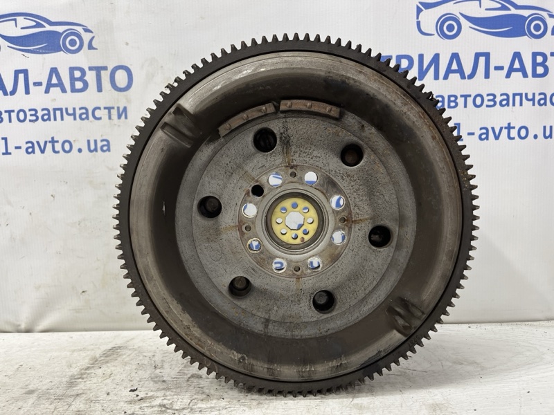 Маховик Tucson 2004-2009 JM 2.0 diesel D4EA Маховик Tucson 2004-2009 JM 2.0 diesel D4EA