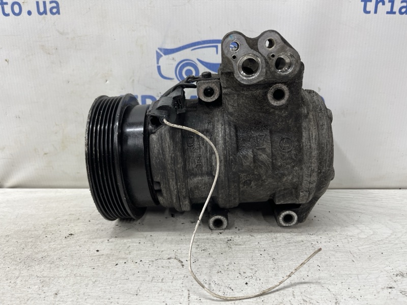 Компрессор кондиционера Hyundai Tucson 2004-2009 JM 2.0 diesel D4EA 977012E500 Б/У